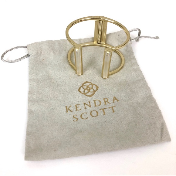 Kendra Scott Jewelry - Kendra Scott Gavin Cuff in Gold Mother Of Pearl